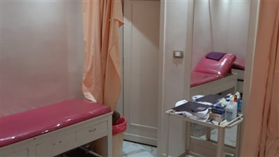 الصحة: ضبط مركز خاص للعلاج الطبيعي في التجمع الأول يديره أخصائي موقوف عن مزاولة المهنة