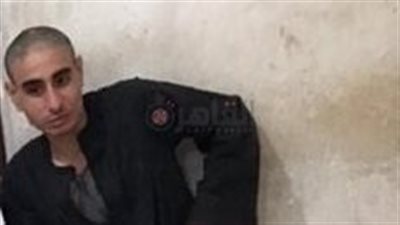 ننشر أول صورة للمُتهم بقتل والديه وشقيقته وطفليها في سوهاج بعد إلقاء القبض عليه 