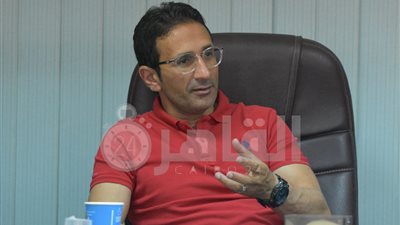 أحمد سامي يعيد توظيف لاعبي سموحة بسبب النقص العددي قبل مواجهة بيراميدز