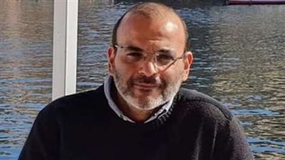 الفن مش ريش وقعدة حلوة.. أيمن بهجت قمر يعاتب نجيب ساويرس