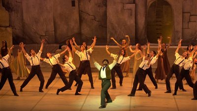 بمناسبة مرور 20 عامًا على تقديمه في الأوبرا.. باليه زوربا على مسرح النافورة