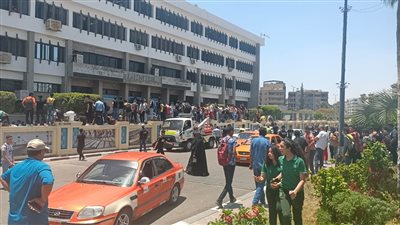 ارتفاع حصيلة المقبوض عليهم من طلاب الشهادة الإعدادية بالإسماعيلية إلى 25