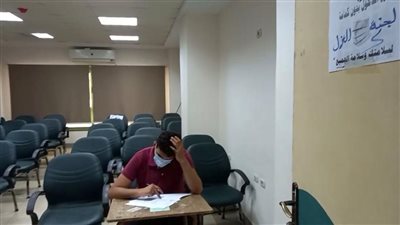 لجان لعزل الطلاب المشتبه في إصابتهم بكورونا أثناء الامتحانات بـ