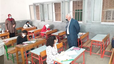 شكاوى من صعوبة الرياضيات للشهادة الإعدادية بالإسكندرية.. و