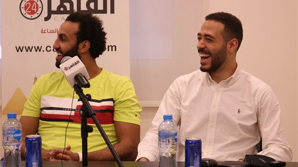 عمر هشام - مصطفى