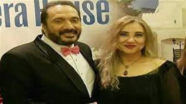 علي الحجار وزوجته