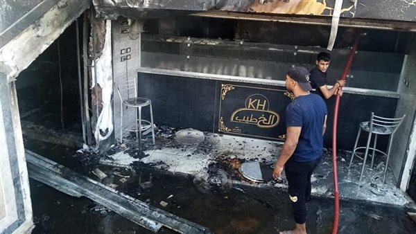 جانب من الحريق