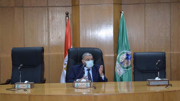 محافظ المنيا