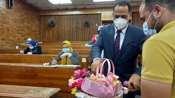 رئيس جامعة دمنهور