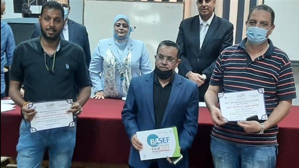 جانب من التكريم