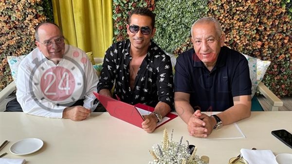 عمرو سعد مع المنتجان