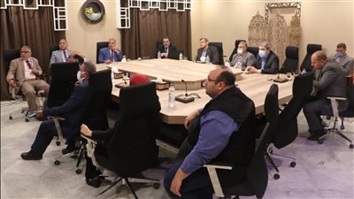 رئيس جامعة الأزهر يترأس اجتماع اللجنة الاستشارية للتحول الرقمي (صور)