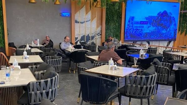 الكافيه الذي شهد