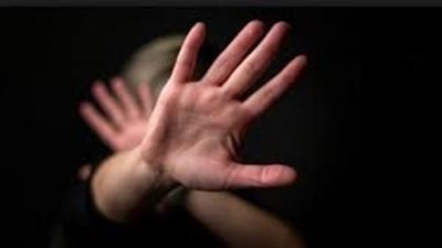 حملت منه سفاحًا.. حبس أب متهم باغتصاب ابنته في المرج