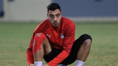 أكرم توفيق يقترب من إجراء عملية الرباط الصليبي في قطر 