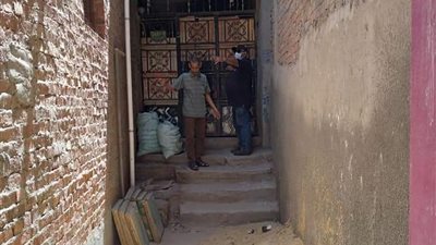 ربة منزل ودجال وراء تصدع 10 منازل ببنها بسبب البحث عن الآثار (صور) 