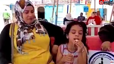 طفلة كفيفة تمتلك موهبة الإنشاد الديني: أحلم بمقابلة الرئيس السيسي