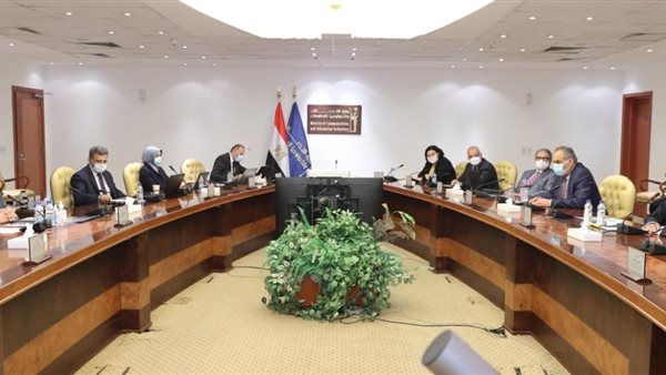اجتماع وزراء من الحكومة