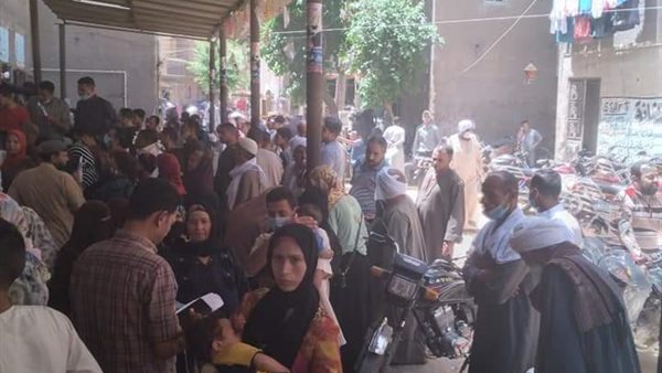 زحام أمام سجل مدني