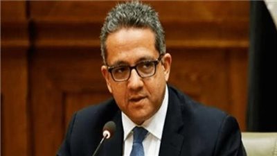 وزير السياحة يكشف سبب طلب الرئيس السيسي تأجيل موكب نقل المومياوات الملكية