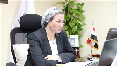 وزيرة البيئة: تخصيص 4 آلاف فدان لاستخراج الأملاح شمال بحيرة قارون