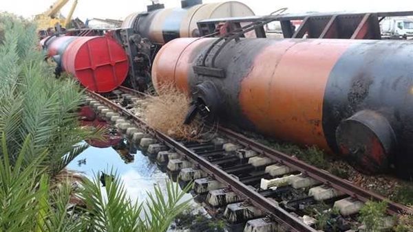 قطار بضائع - صورة