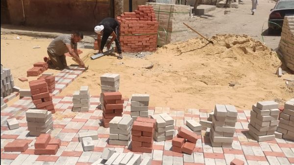 رصف الشوارع بالإنترلوك