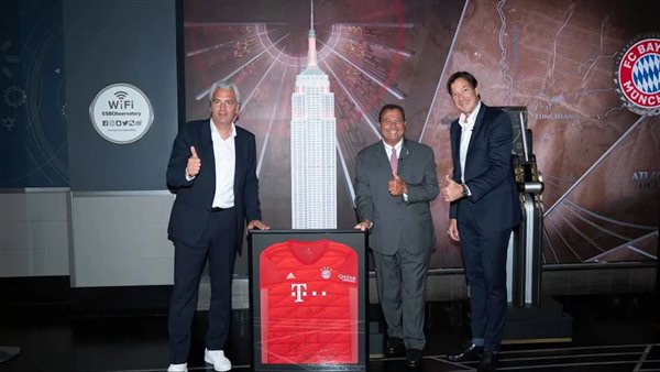 إضاءة مبنى إمباير