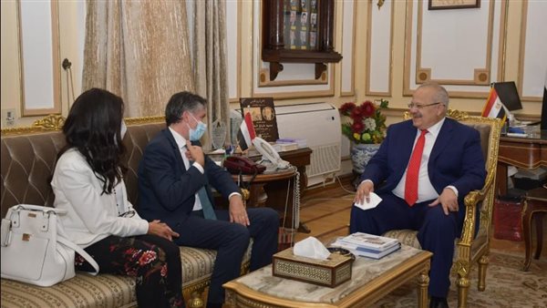  الدكتور محمد الخشت