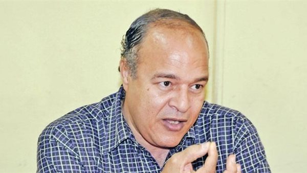  الروائي أشرف الخمايسي