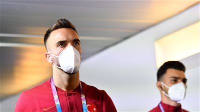 وصول لاعبي إيطاليا وتركيا لملعب الأولمبيكو استعدادًا لافتتاح الـ