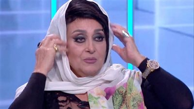 سهير المرشدي تعلن دخول شقيقتها العناية المركزة 