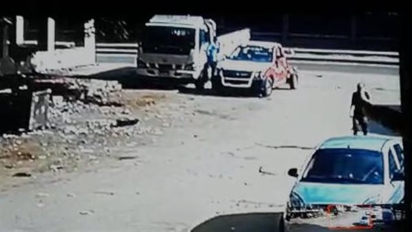 جانب من الفيديو 