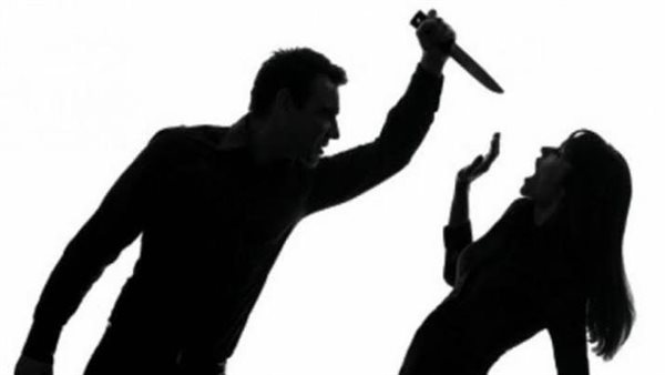 تعدي زوج علي طليقته