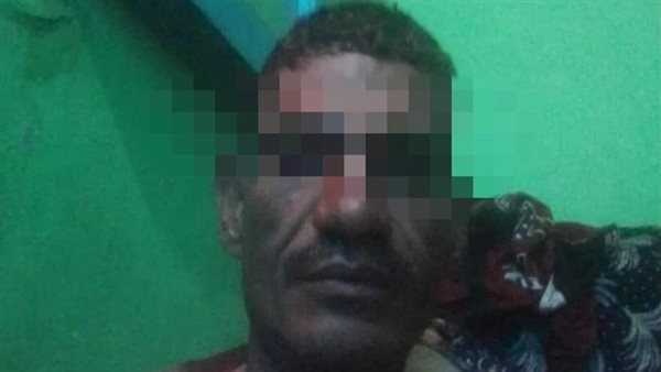 لص يسرق هاتف سيدة