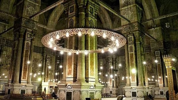 الغطاء الزجاجي لمسجد