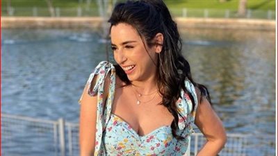 سارة عبد الرحمن عن فستانها في حفل زفاف محمد فراج: 