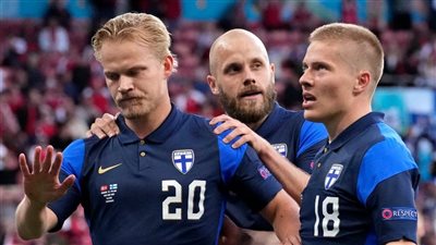 فنلندا تفوز على الدنمارك في يورو 2020 