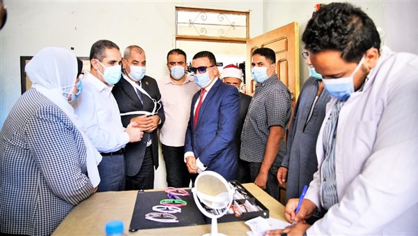 محافظ الغربية يشهد