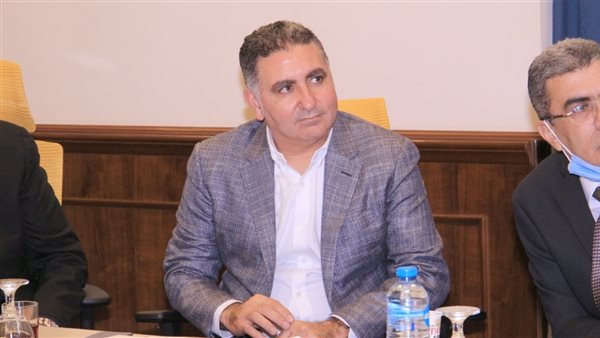 وليد العيسوي