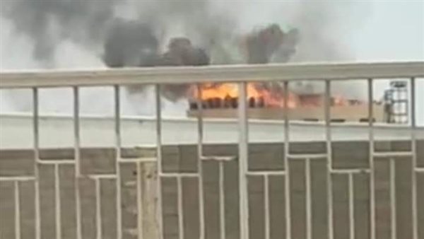حريق داخل محطة فاكهة