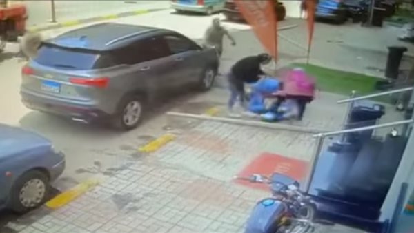 الطالبة المتوفاة