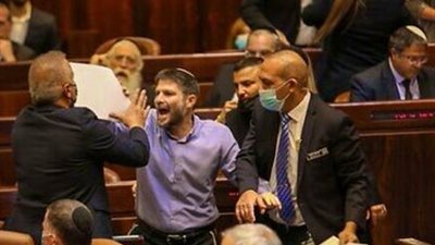 فوضى في الكنيست الإسرائيلي احتجاجًا على حكومة 