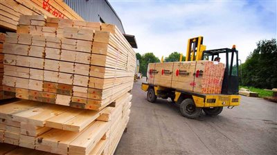 غرفة صناعة الأخشاب: ارتفاع أسعار الخامات تحدٍ كبير يواجه صناعة الأثاث والتصدير 