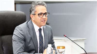 العناني: إطلاق حملة ترويجية دولية للسياحة المصرية نهاية العام الجاري