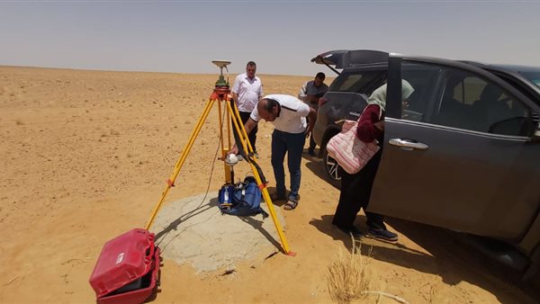 عمليات إنشاء أول