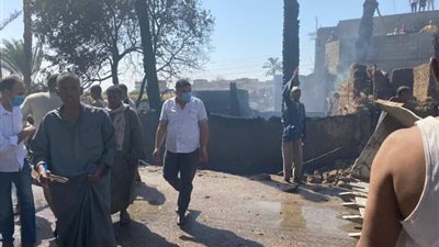  تفاصيل حريق هائل شب بمنازل وأحواش ماشية بنجع في سوهاج