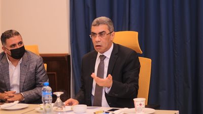 الأهلي ينعى الكاتب الصحفي ياسر رزق