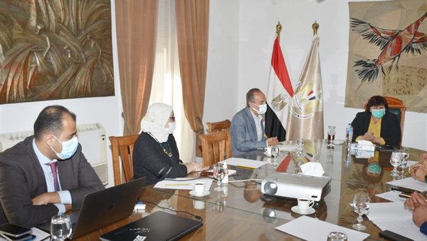 وزيرة الثقافة تتابع