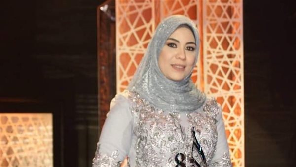 الشاعرة هبة الفقي